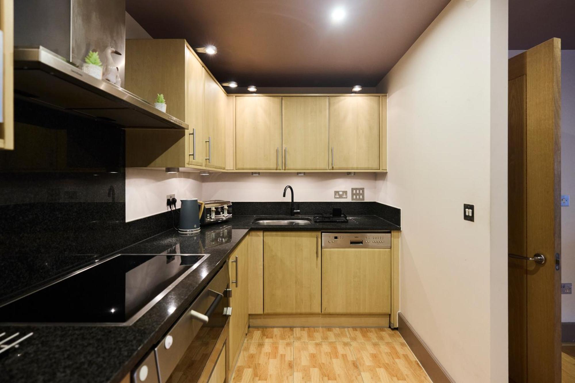 The Vauxhall Hideout - Comfy 2Bdr Flat With Balcony Londra Esterno foto