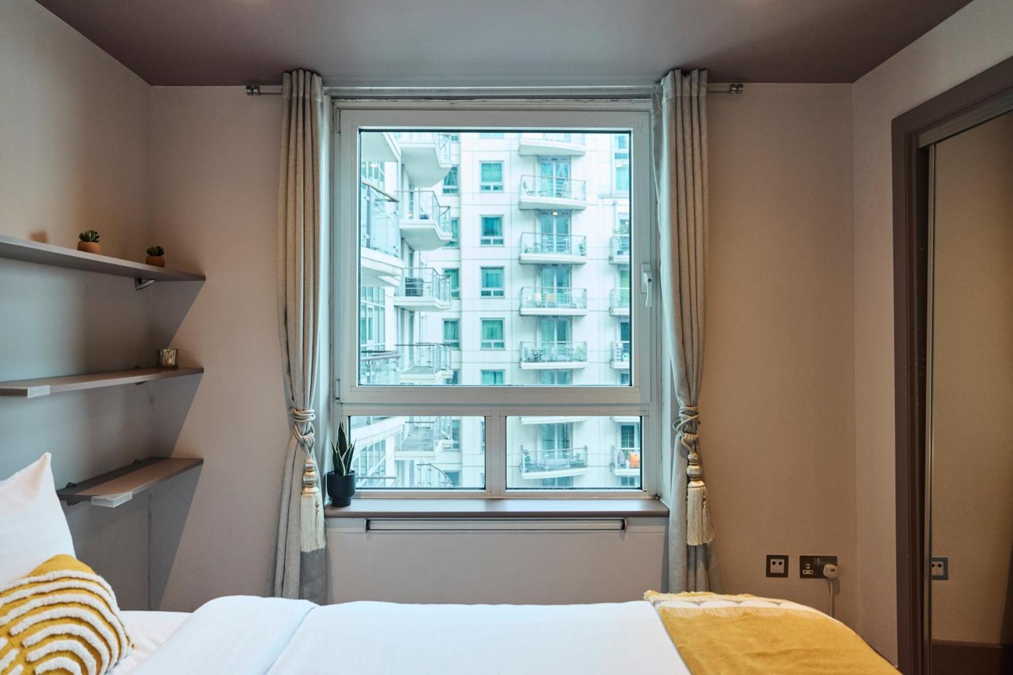 The Vauxhall Hideout - Comfy 2Bdr Flat With Balcony Londra Esterno foto